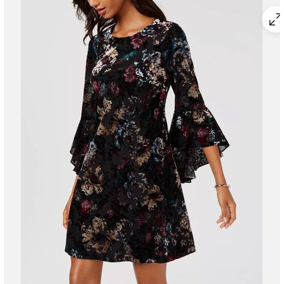 Nine West Dresses & Skirts - NINE WEST Sz 6 Burnout Velvet Floral‎ Print Dress Black Mini